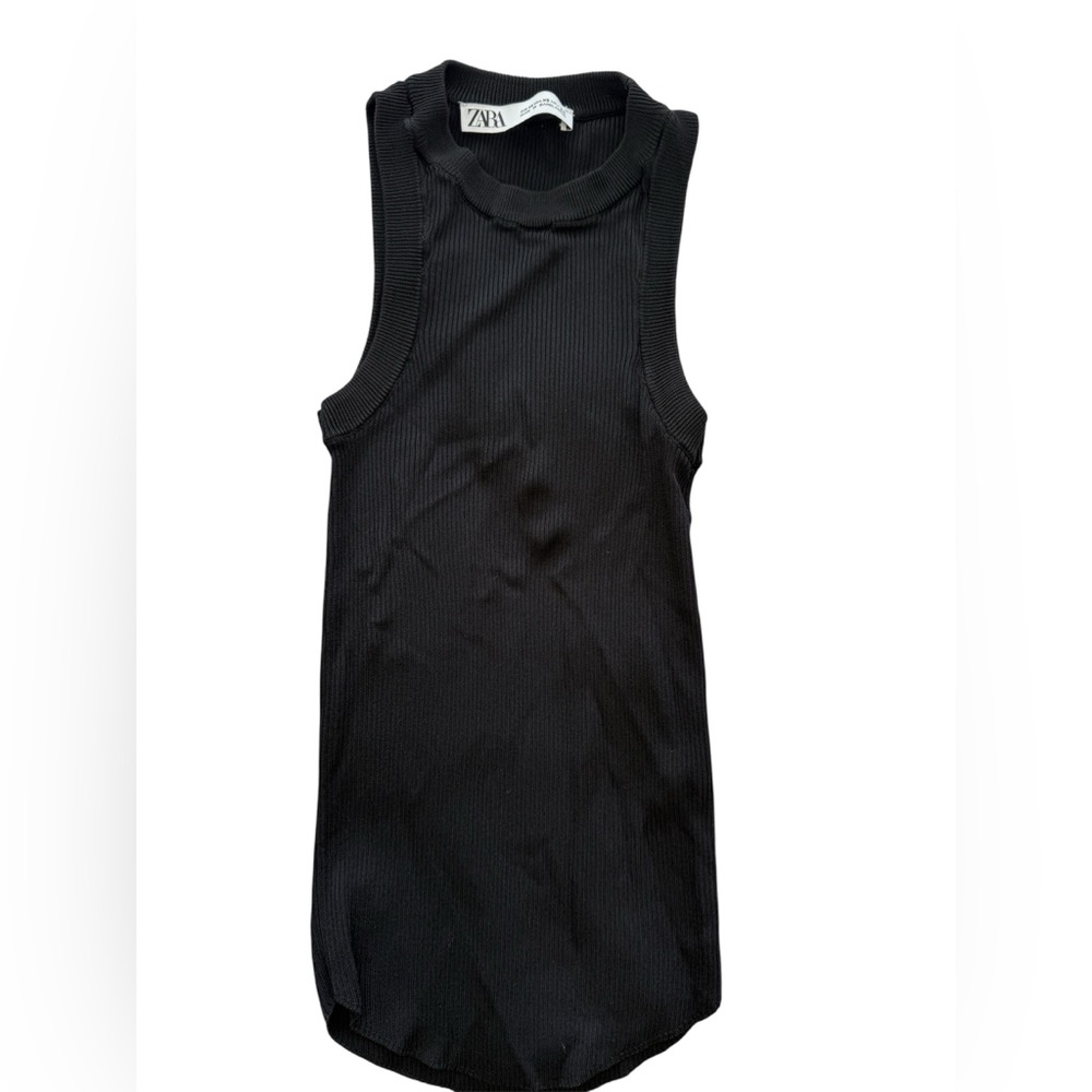 ✨ Zara Black Tank Top ✨